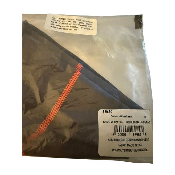 Tommie Copper Contoured Knee Sleeve, Black/Red, Size XL, NWT - Picture 1 of 2